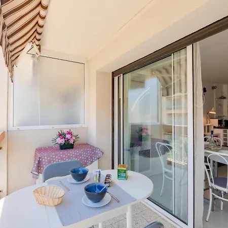 Le Neptune-2 By Interhome Apartment Sainte-Maxime