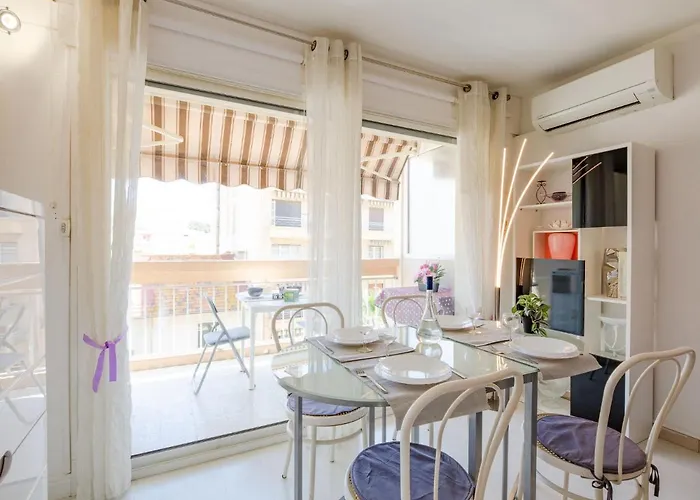 Le Neptune-2 By Interhome